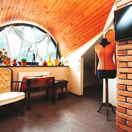 Kaktusik Otel Augustów Oda fotoğraf